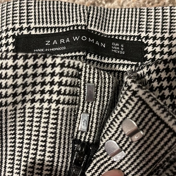 Zara height waist shorts - Picture 3 of 5